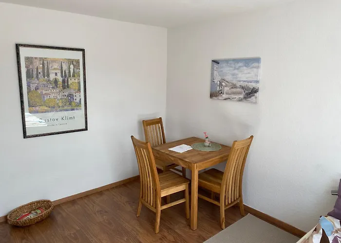 Lägenhet Ruhige Dachgeschosswohnung